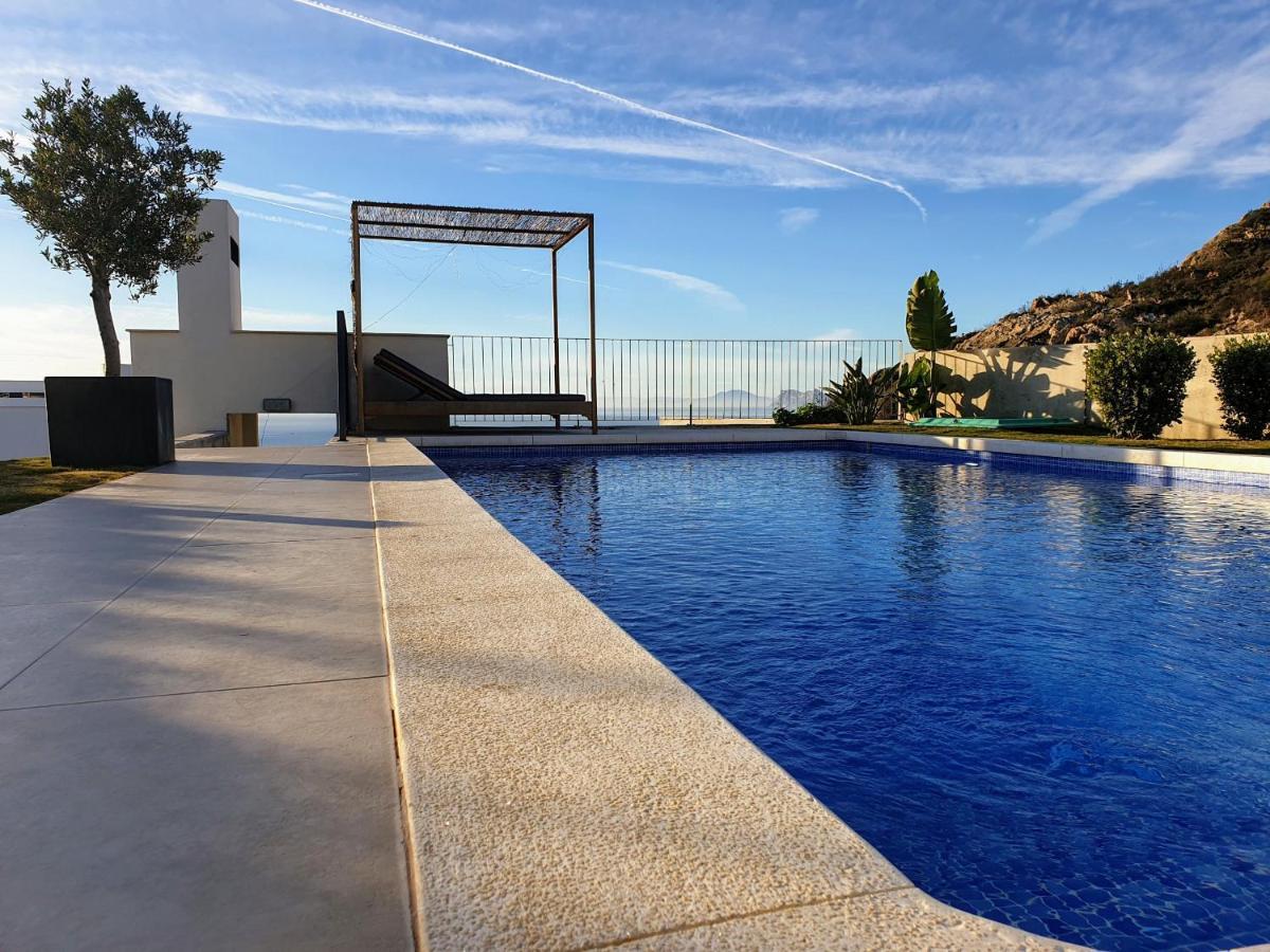 2260-Luxury Villa With Private Pool And Seaview Манилва Экстерьер фото
