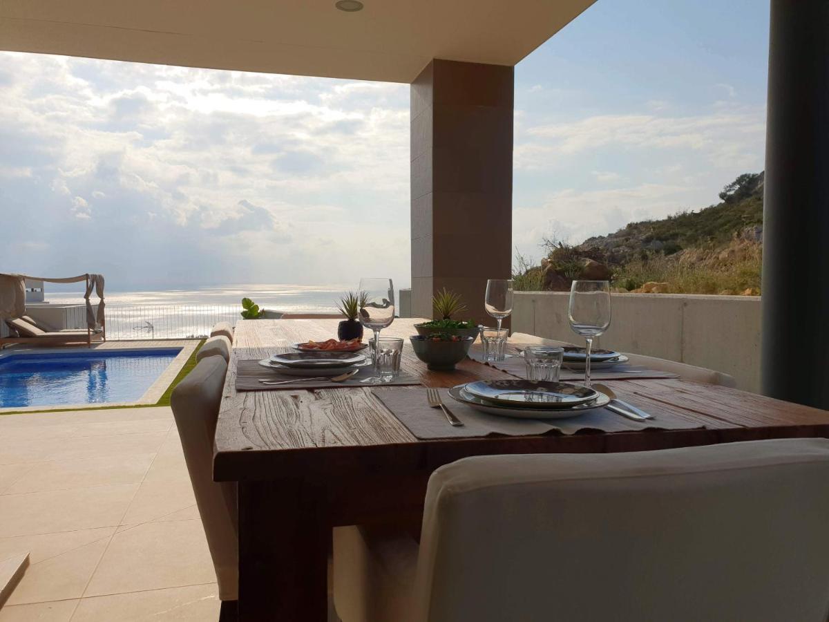 2260-Luxury Villa With Private Pool And Seaview Манилва Экстерьер фото